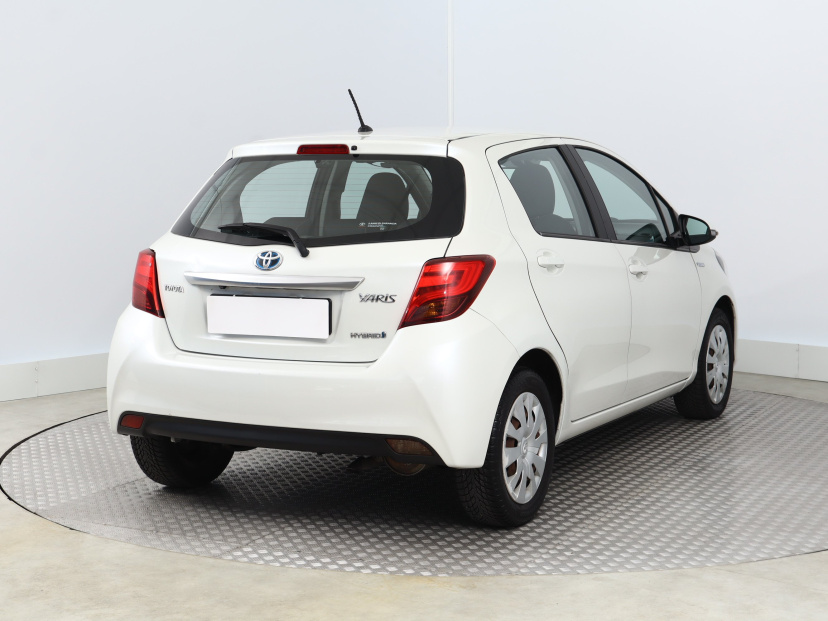 Toyota Yaris, 2015