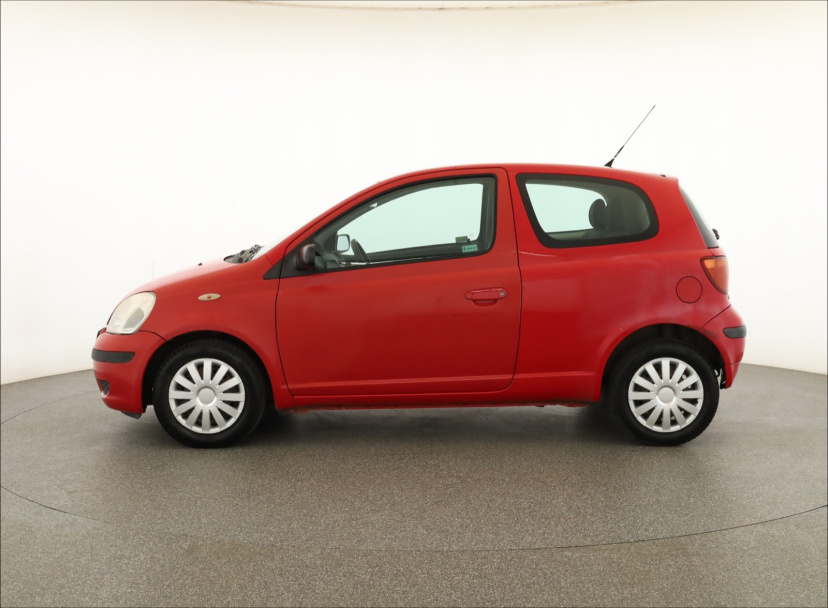 Toyota Yaris, 2003
