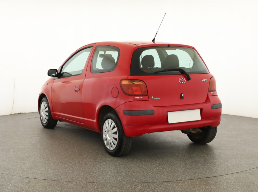 Toyota Yaris, 2003
