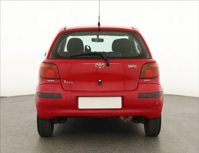Toyota Yaris, 2003