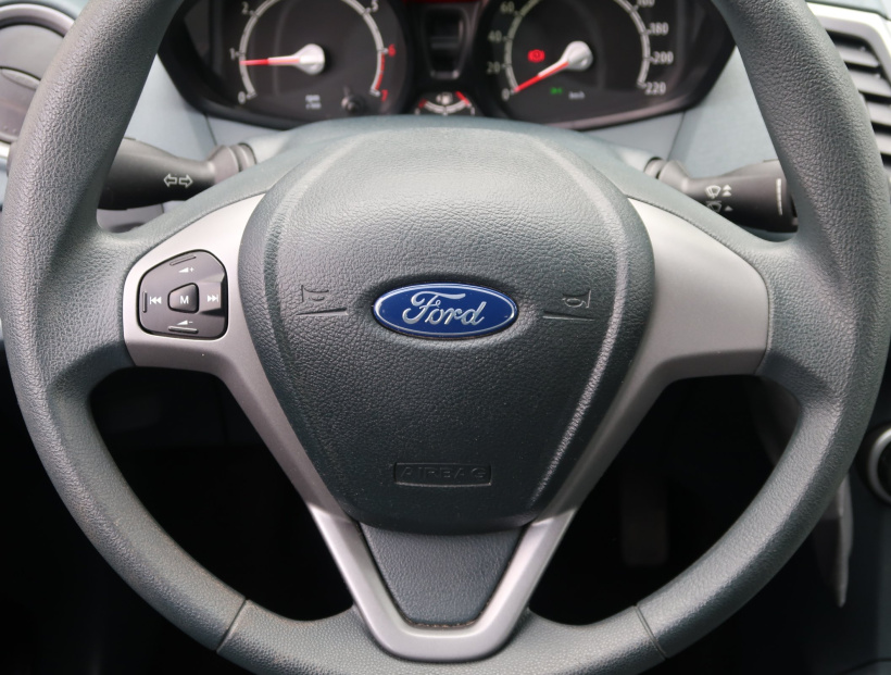 Ford Fiesta, 2010