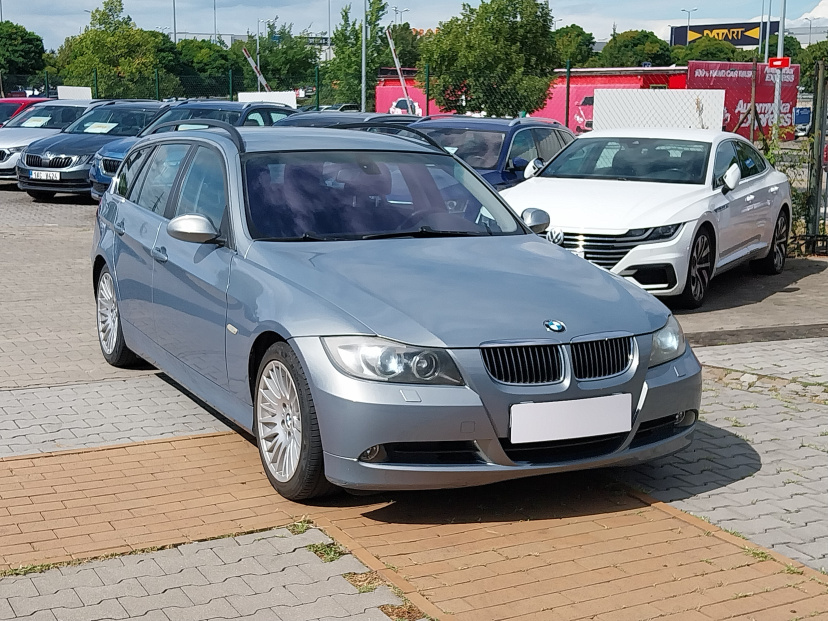 BMW 3, 2005