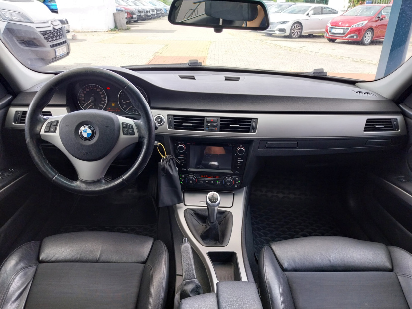 BMW 3, 2005