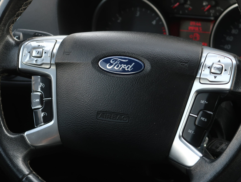 Ford Mondeo, 2012