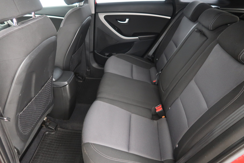 Hyundai i30, 2016