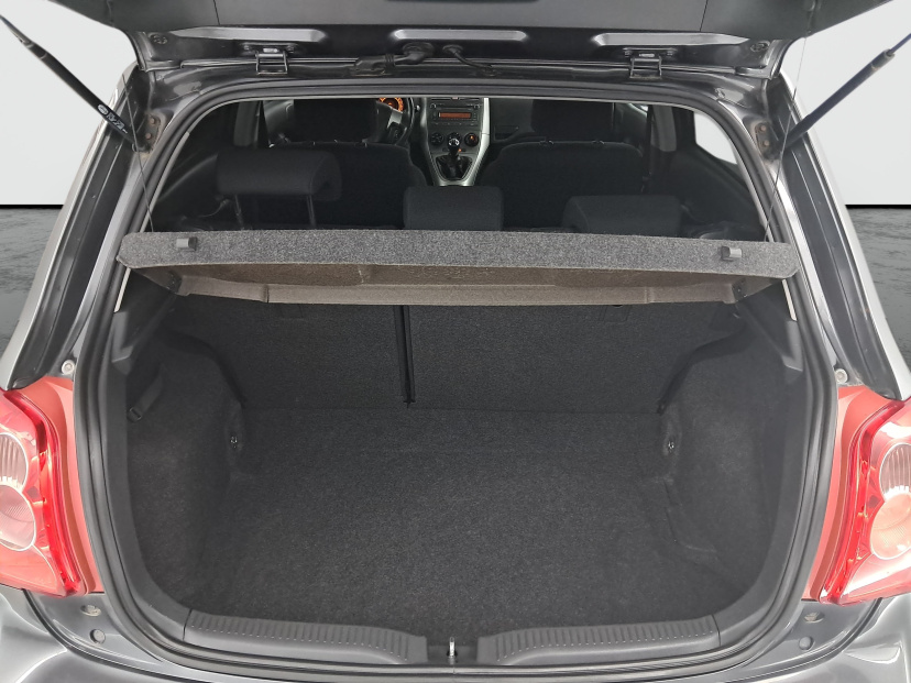 Toyota Auris, 2007