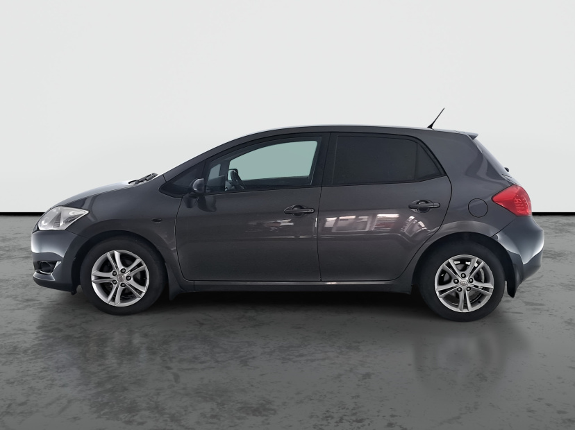 Toyota Auris, 2007