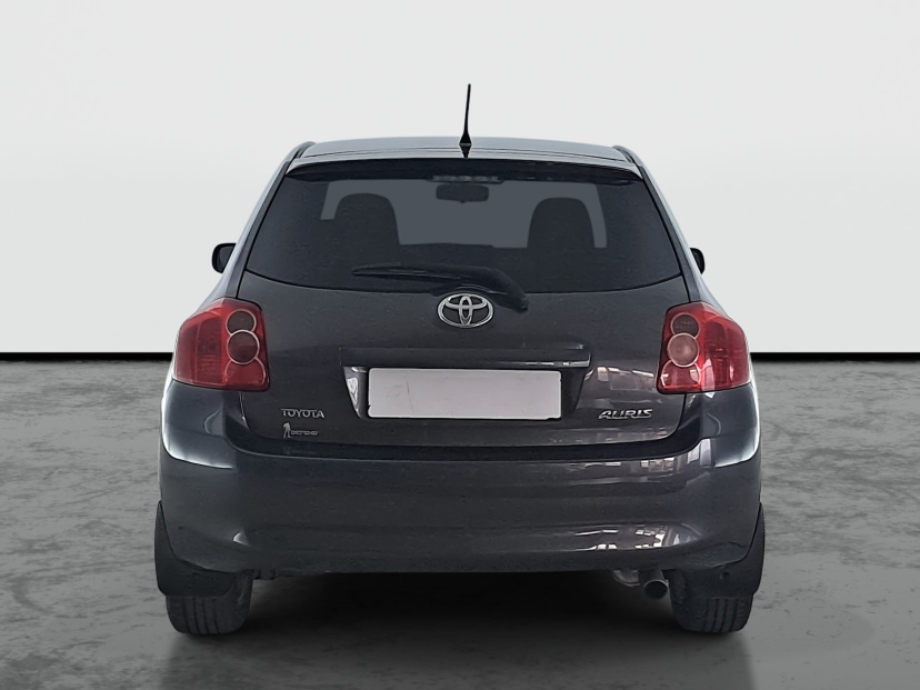 Toyota Auris, 2007