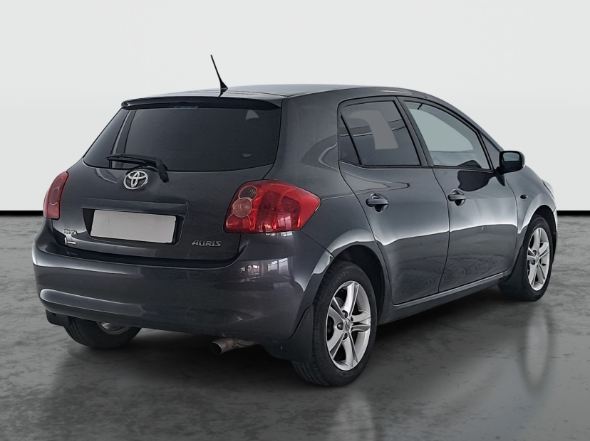 Toyota Auris, 2007
