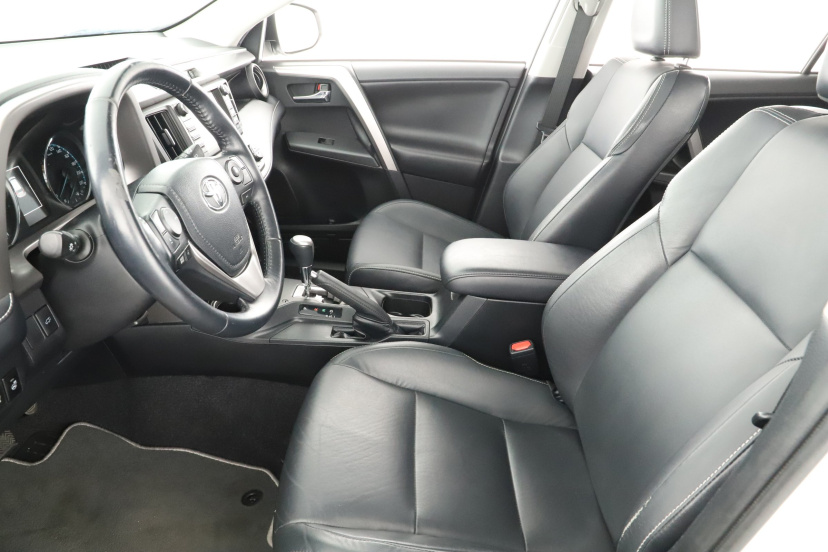 Toyota RAV 4, 2017