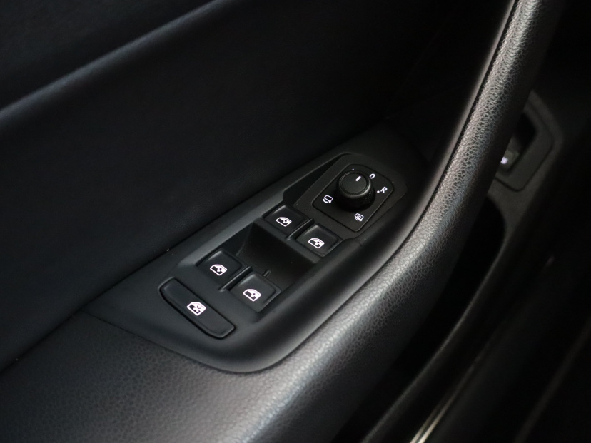 Volkswagen Arteon, 2019