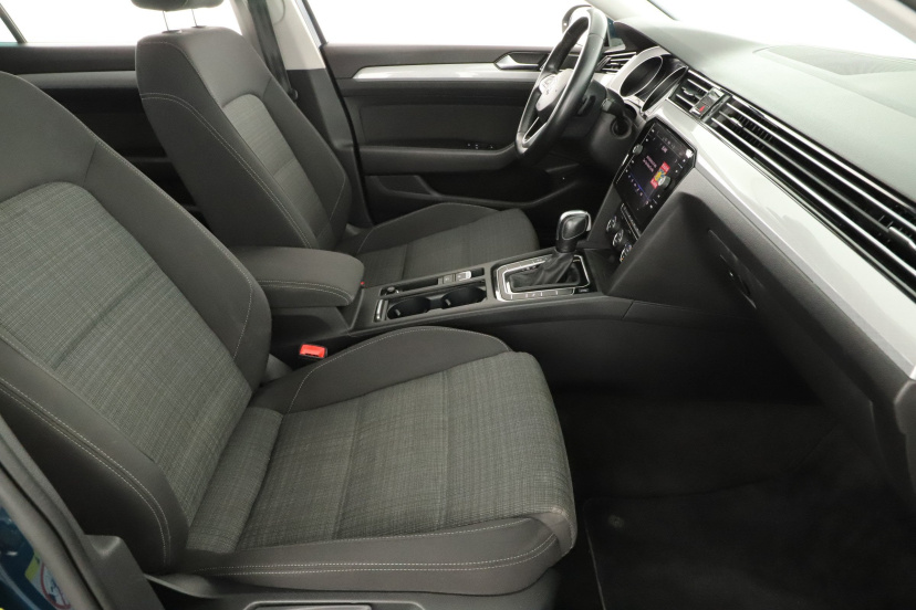 Volkswagen Passat, 2019