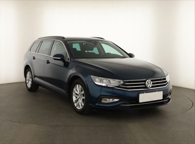 Volkswagen Passat, 2019