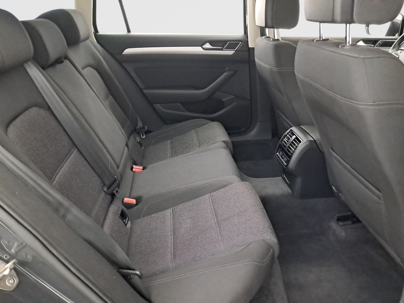 Volkswagen Passat, 2018