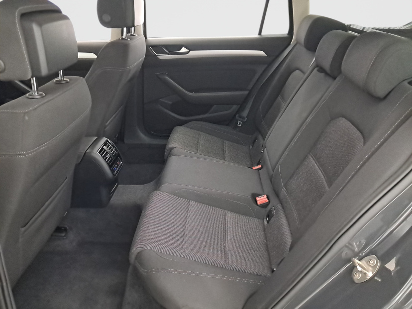 Volkswagen Passat, 2018