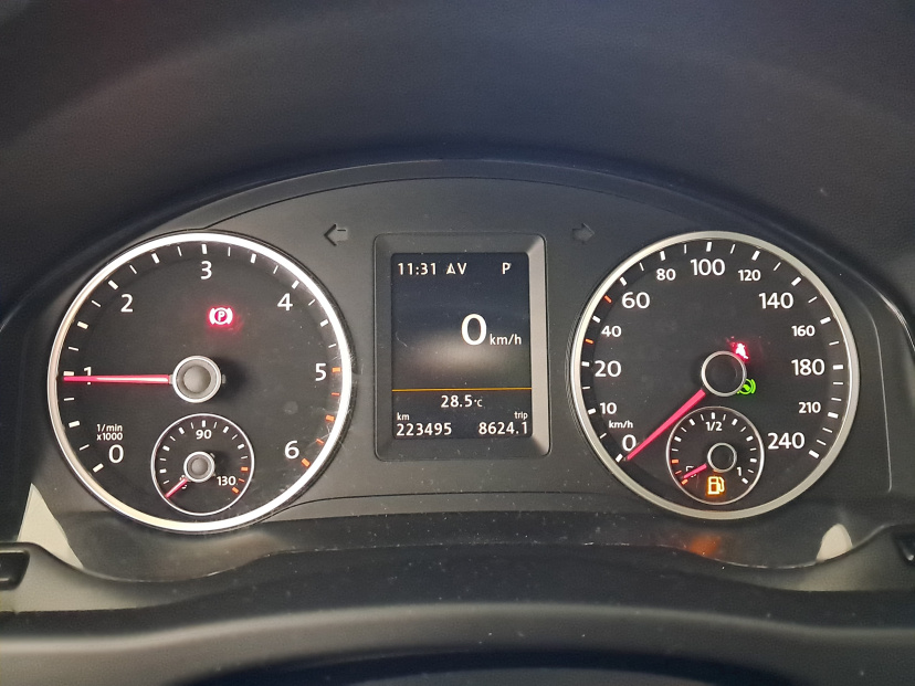 Volkswagen Tiguan, 2015