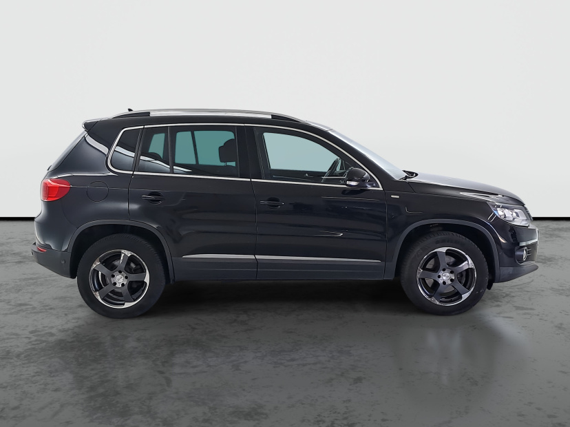 Volkswagen Tiguan, 2015