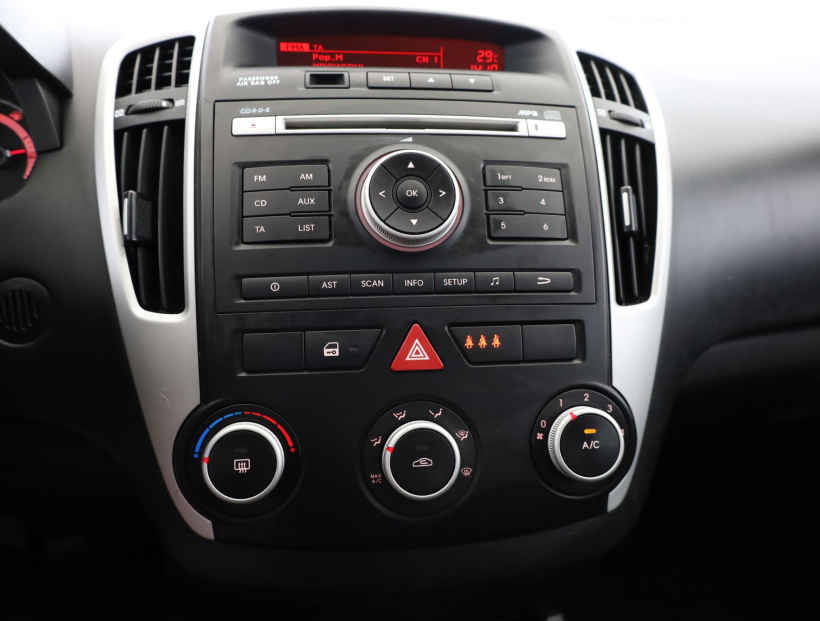 Kia Ceed, 2011