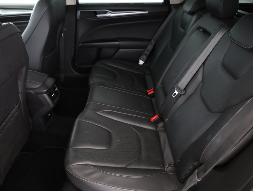 Ford Mondeo, 2015