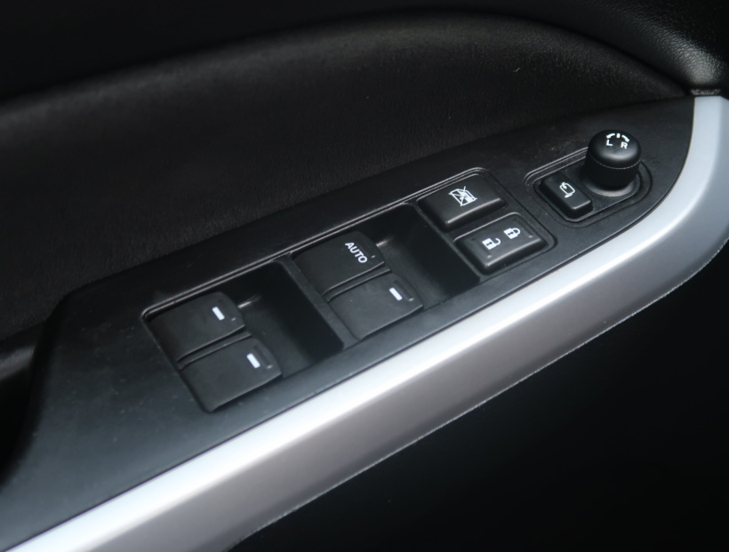 Suzuki Vitara, 2016
