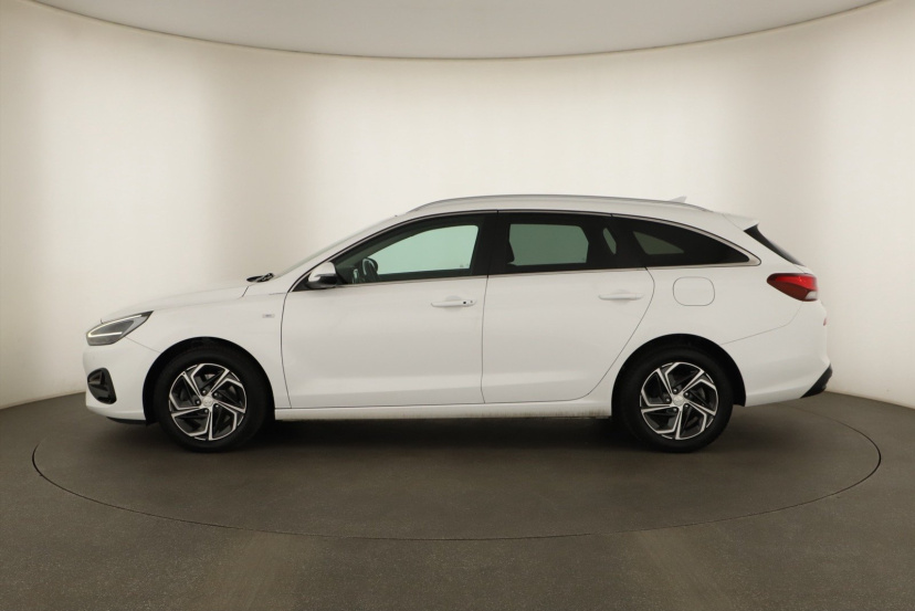 Hyundai i30, 2024