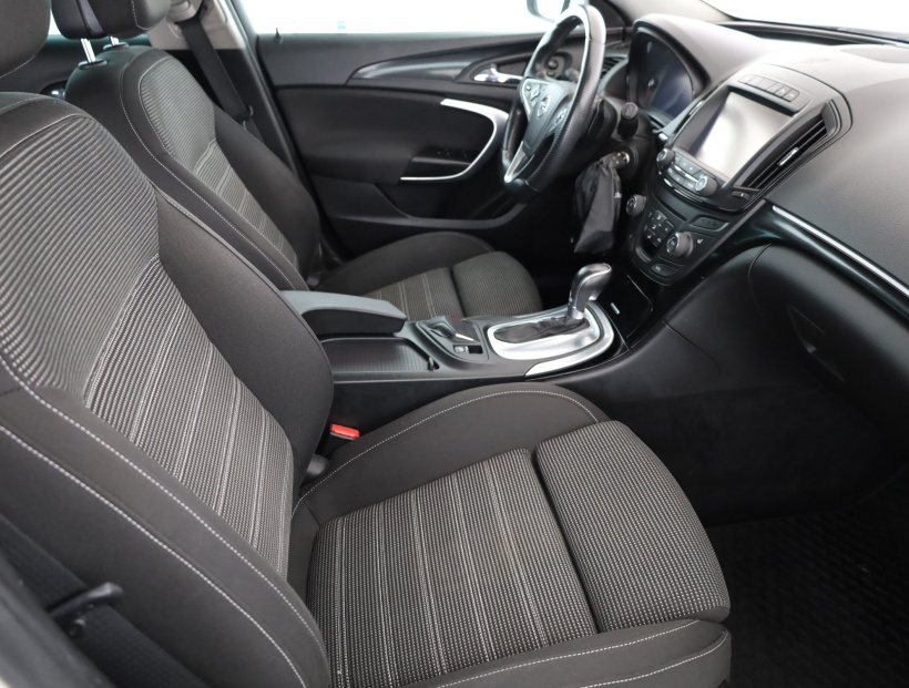 Opel Insignia, 2015