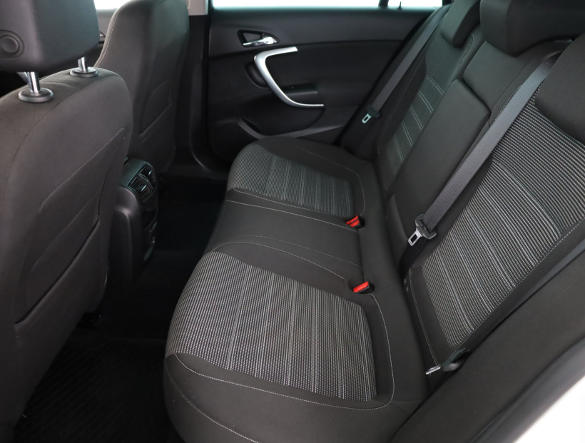 Opel Insignia, 2015