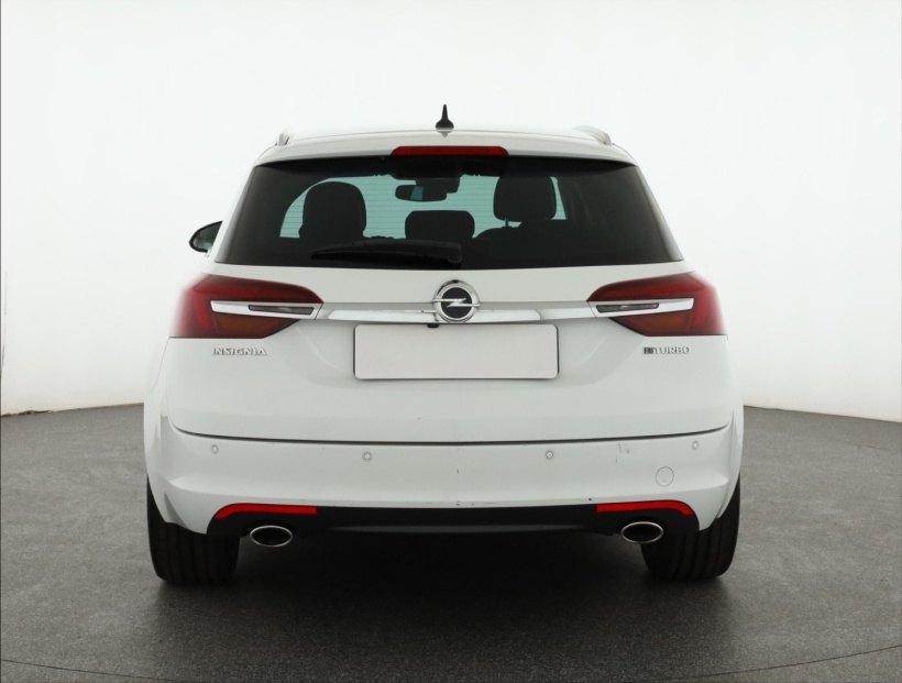 Opel Insignia, 2015