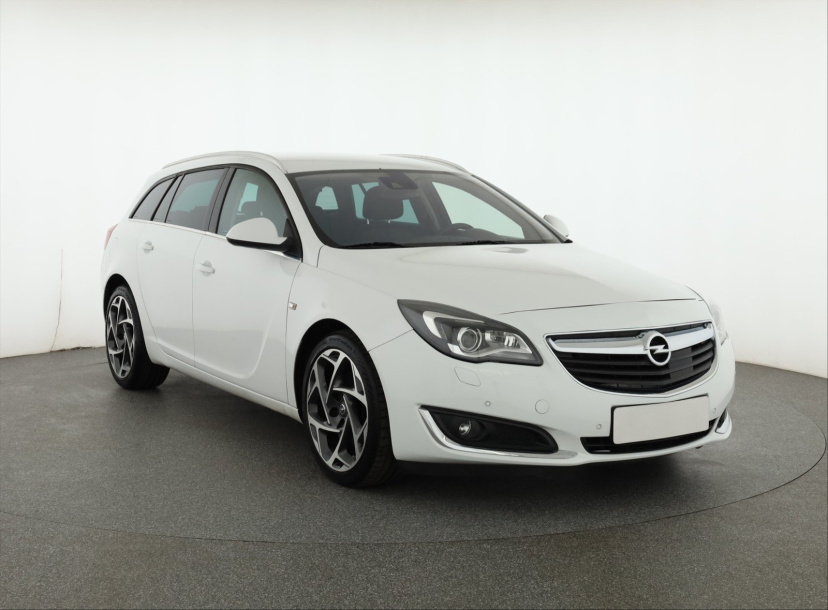 Opel Insignia, 2015