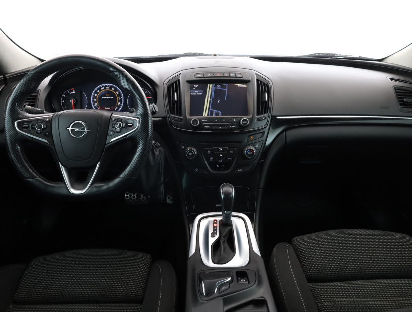 Opel Insignia, 2015
