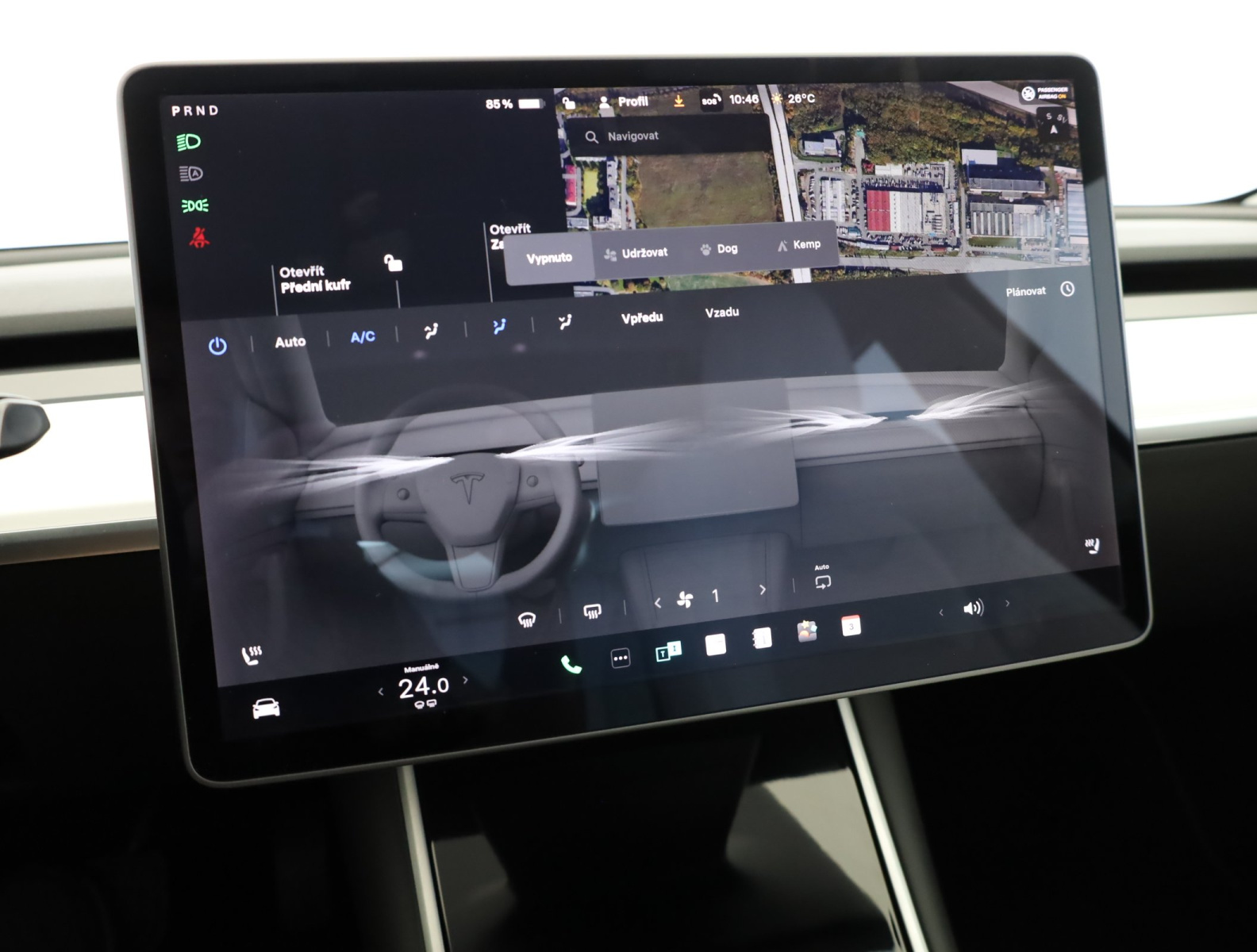 Tesla Model 3 Standard Range Plus – fotografie 16