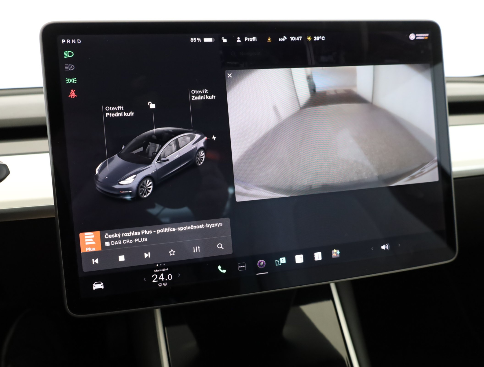 Tesla Model 3 Standard Range Plus – fotografie 19
