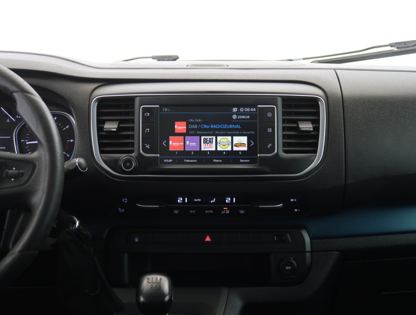 Peugeot Traveller, 2019