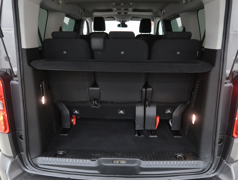 Peugeot Traveller, 2019