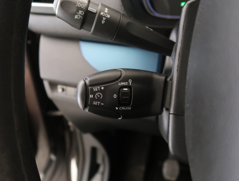 Peugeot Traveller, 2019