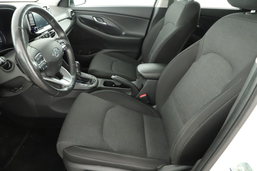 Hyundai i30, 2021