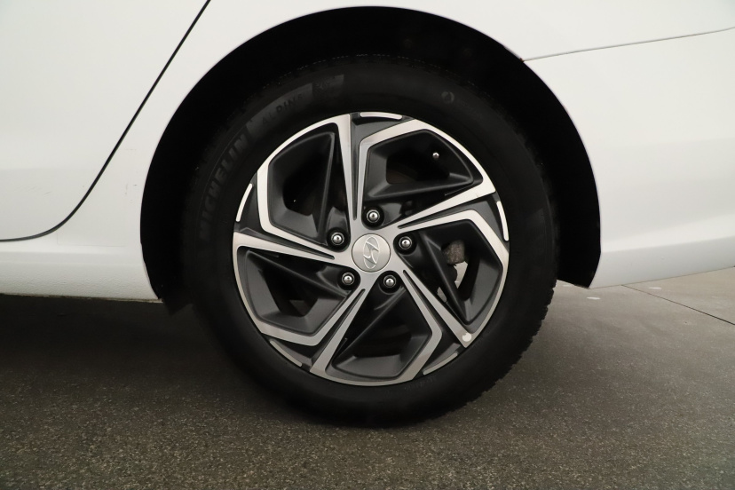 Hyundai i30, 2021