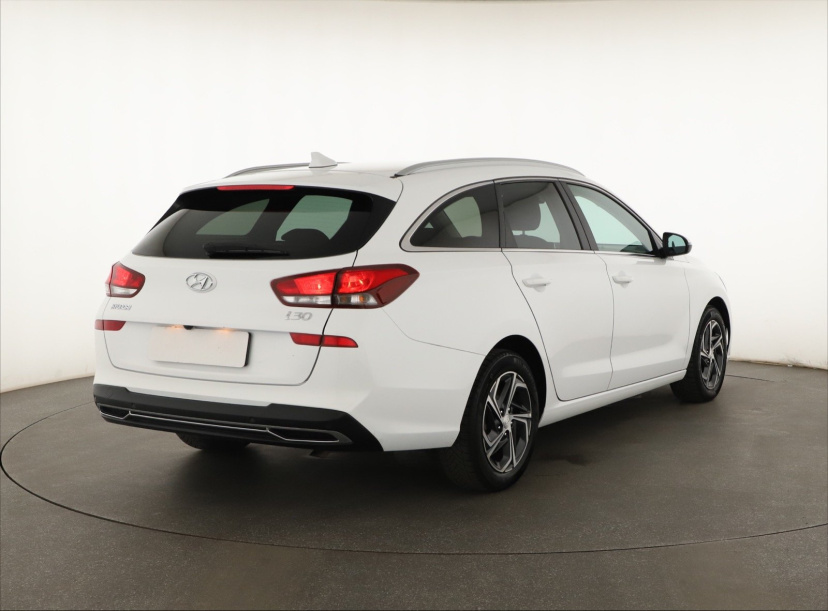 Hyundai i30, 2021