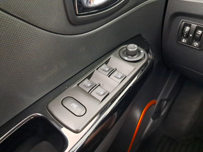 Renault Captur, 2013