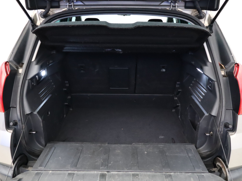 Peugeot 3008, 2010