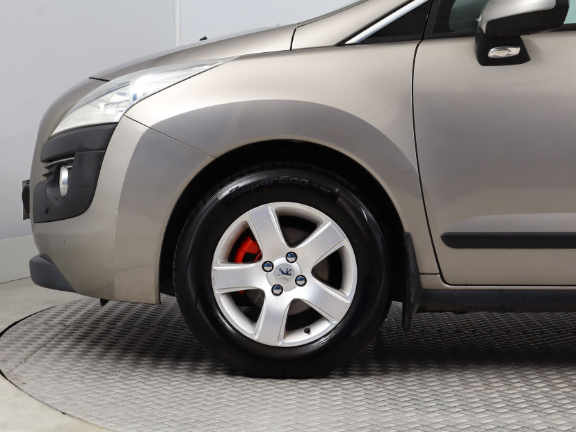 Peugeot 3008, 2010