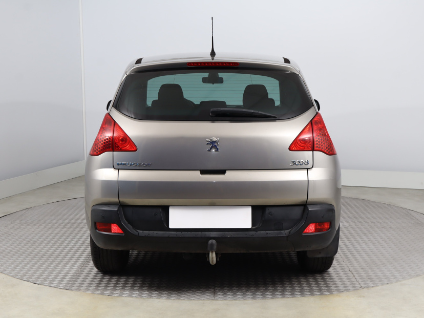 Peugeot 3008, 2010