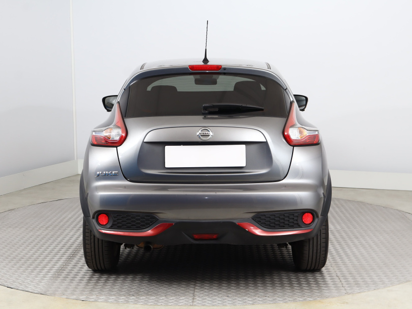 Nissan Juke, 2015