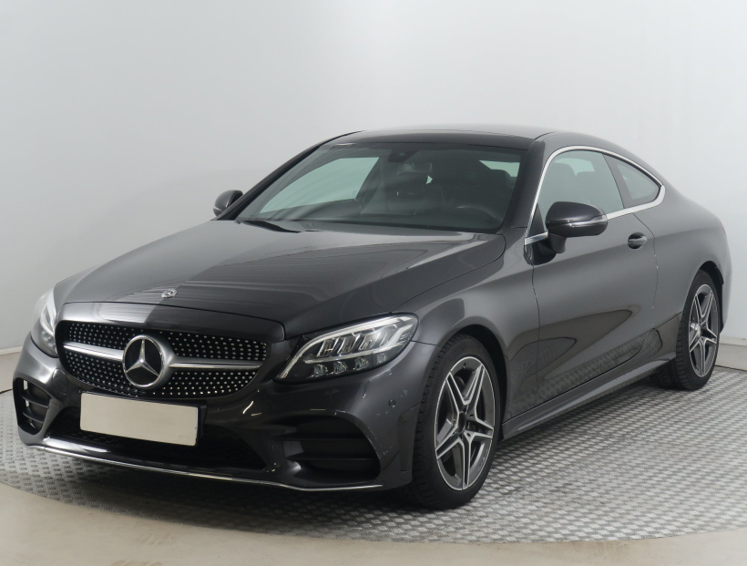 Mercedes-Benz C, 2019