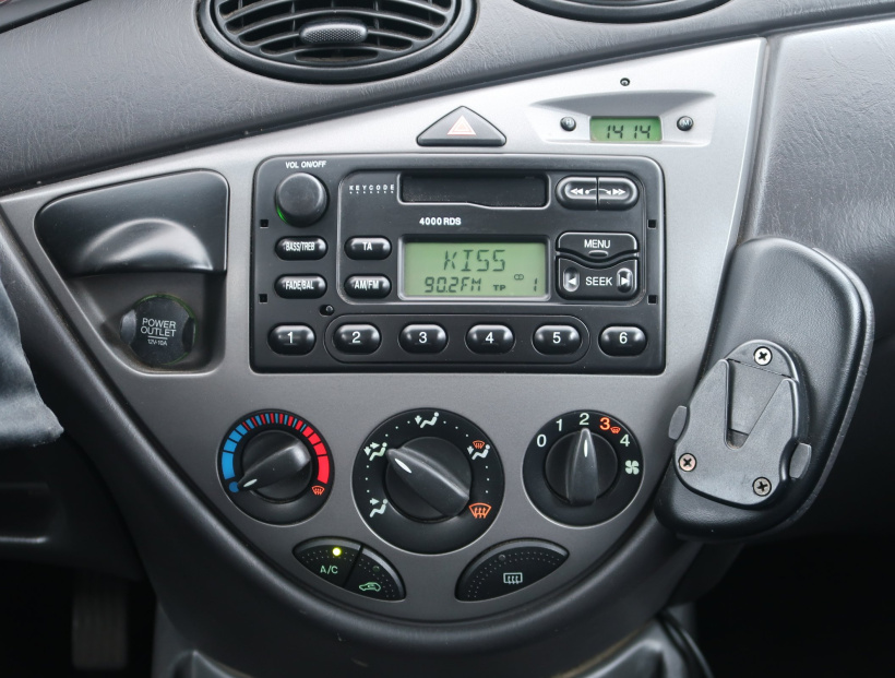 Ford Focus, 2003