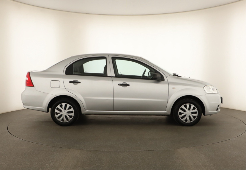 Chevrolet Aveo, 2011