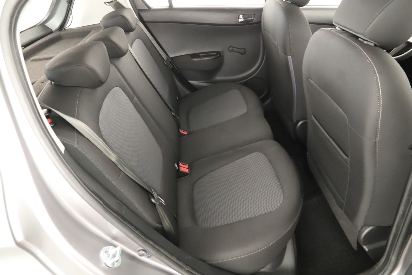 Hyundai i20, 2013
