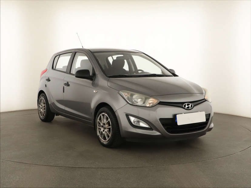 Hyundai i20, 2013