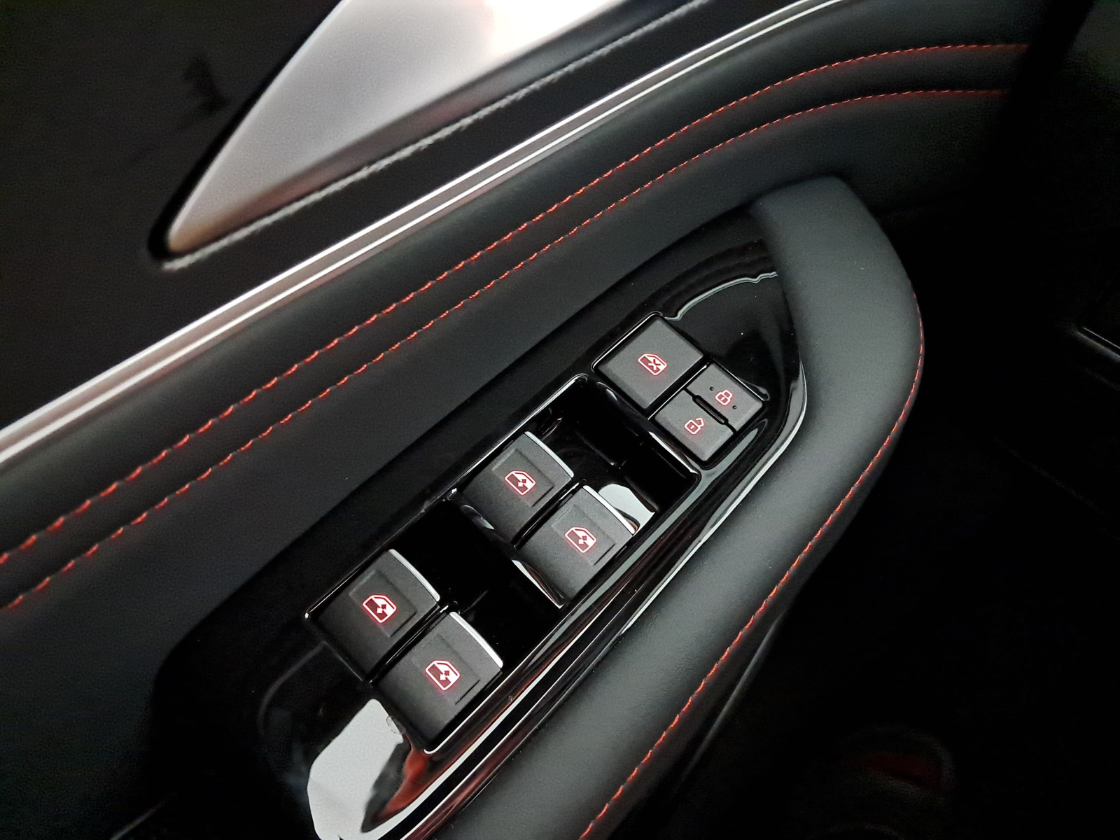 Dongfeng Forthing T5 EVO - 2025