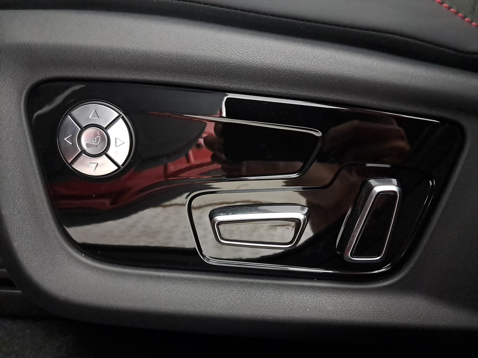 Dongfeng Forthing T5 EVO - 2025